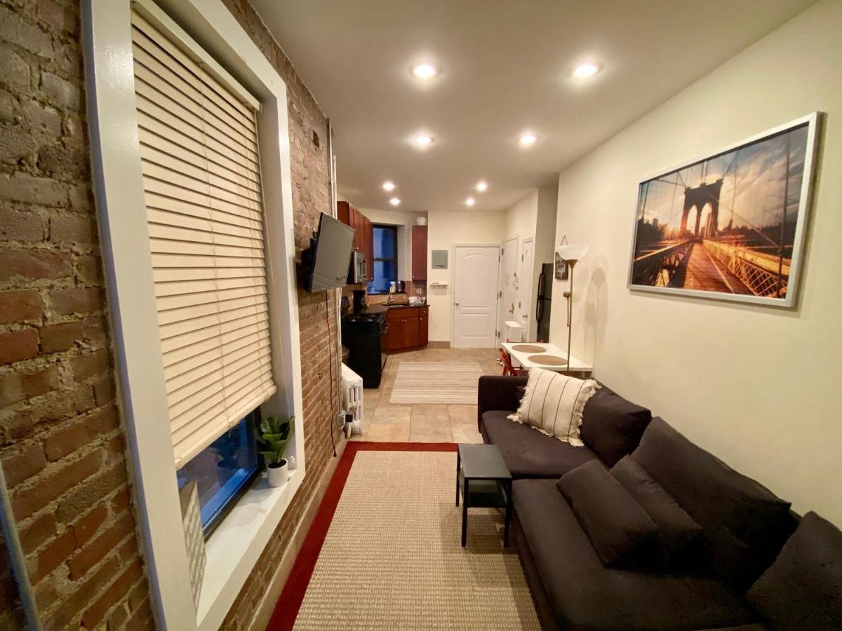 Entire Apartment In Manhattan Near Times Square นิวยอร์ก ภายนอก รูปภาพ