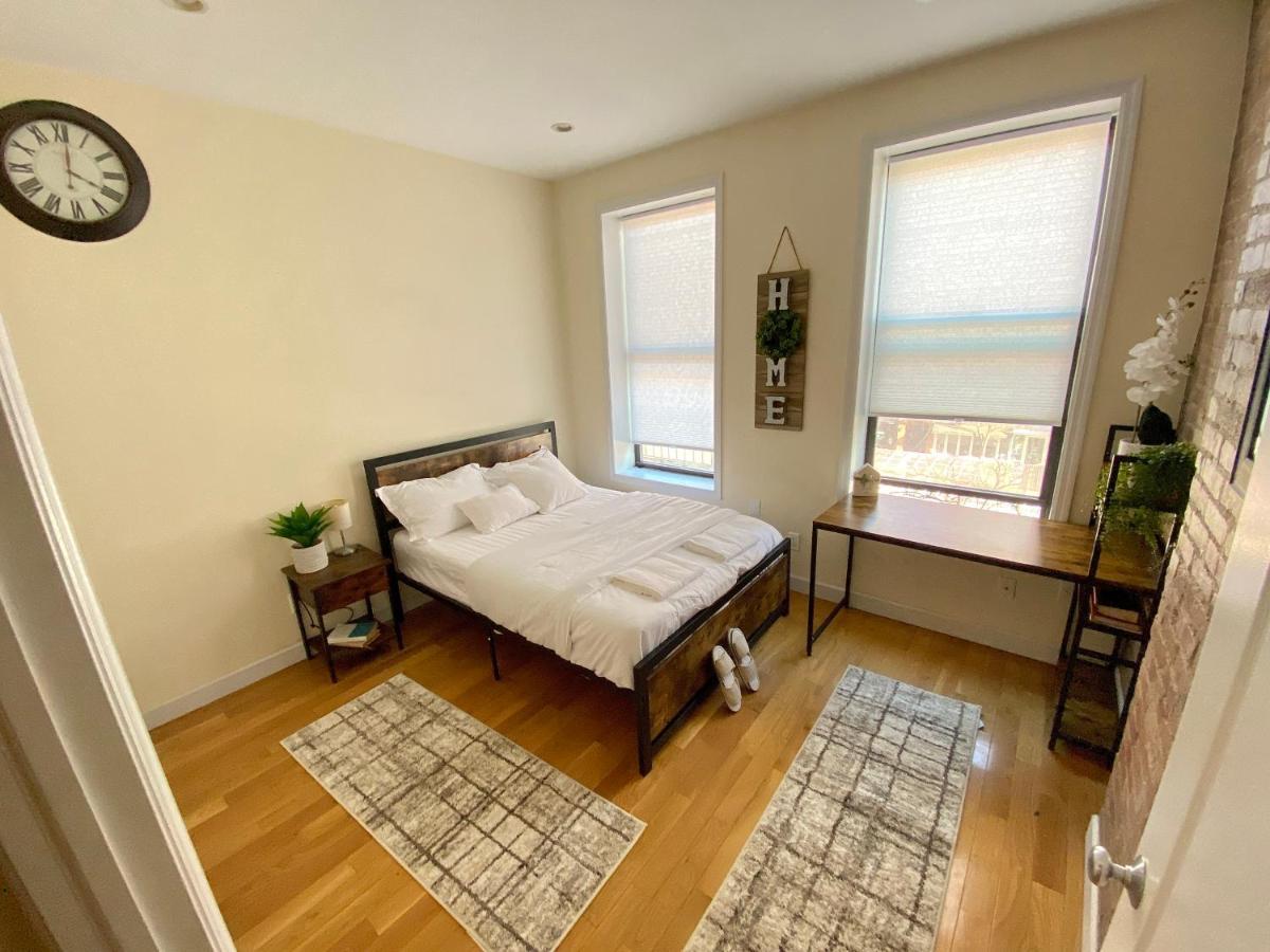 Entire Apartment In Manhattan Near Times Square นิวยอร์ก ภายนอก รูปภาพ